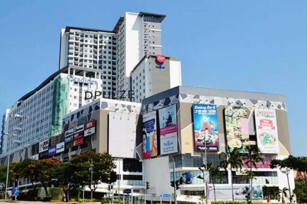 Kenwingston Cyberjaya Free Wifi By Premium Stay Buitenkant foto